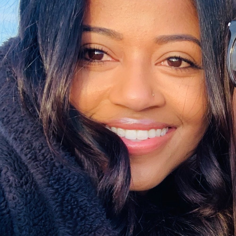 Meet your Posher, Kayla